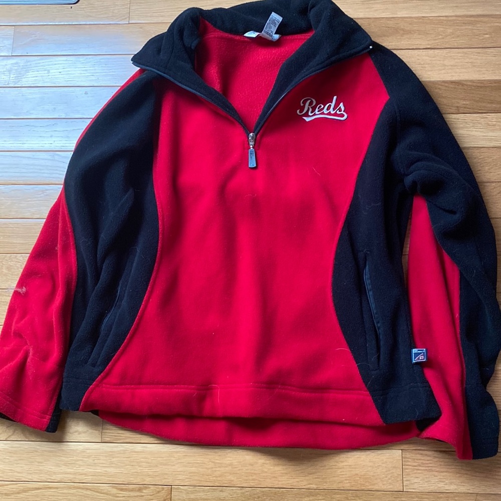 Women’s Cincinnati Reds pullover fleece